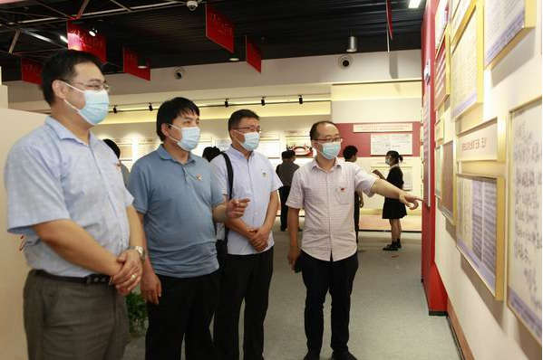 QQ截图20210826153414.png QQ截图20210826153414.png
