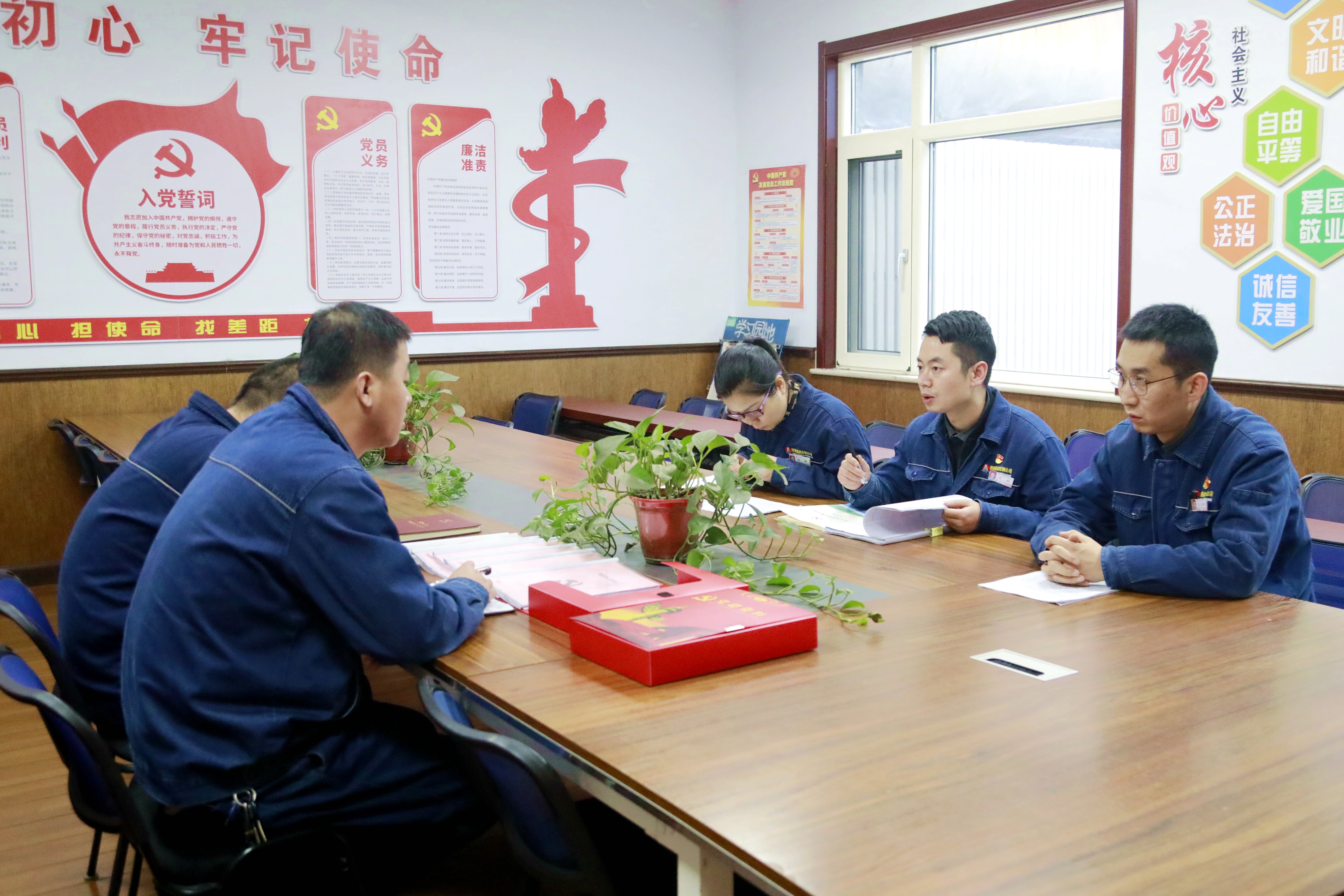 20201215炼铁新闻 “三轮驱动”推动基层党建工作高质量发展2.jpg